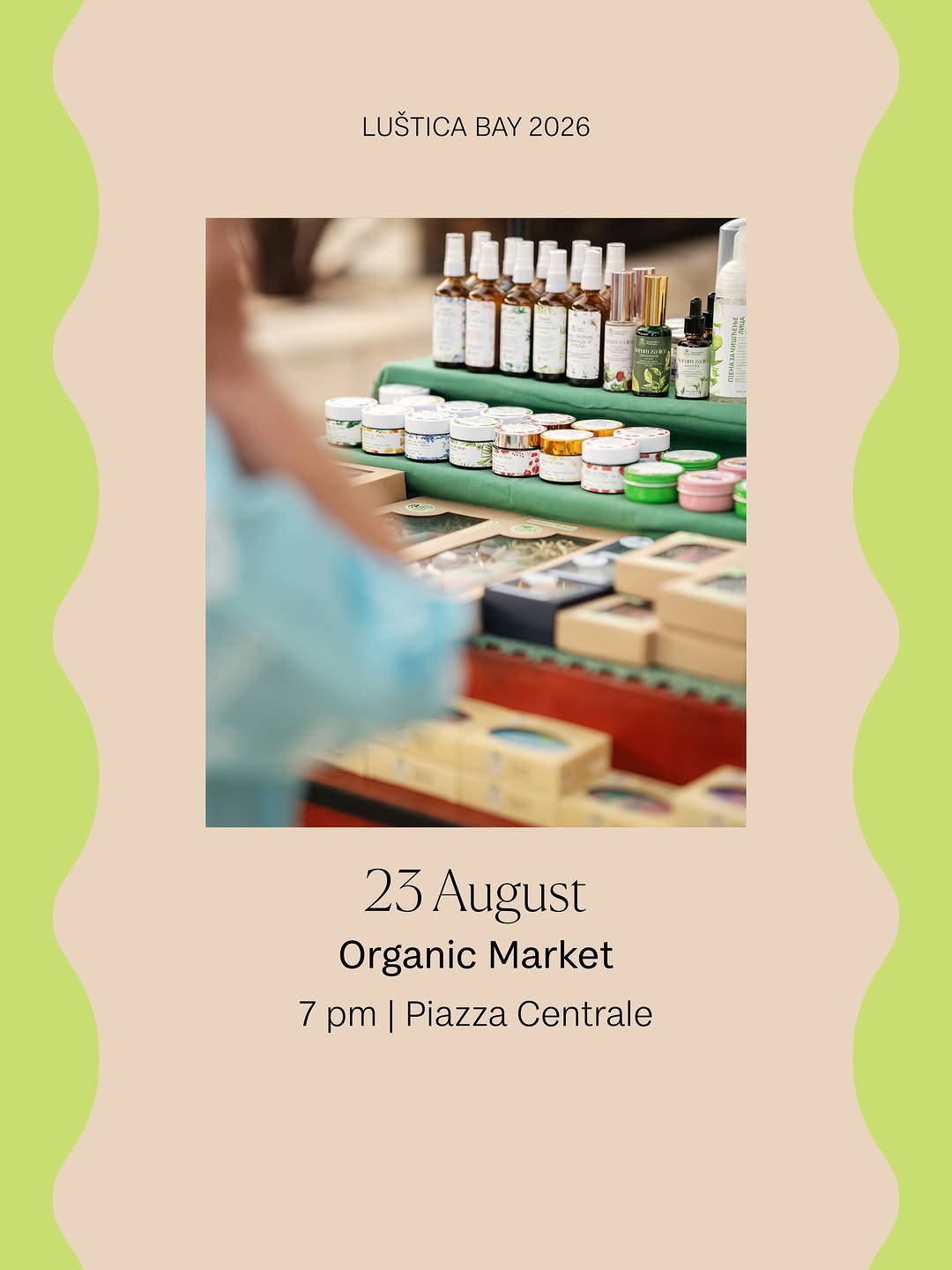 Organic Market, Piazza Centrale
