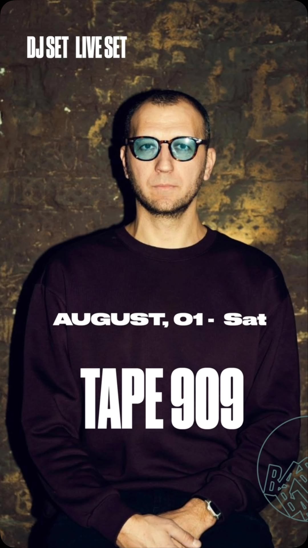@tape_909