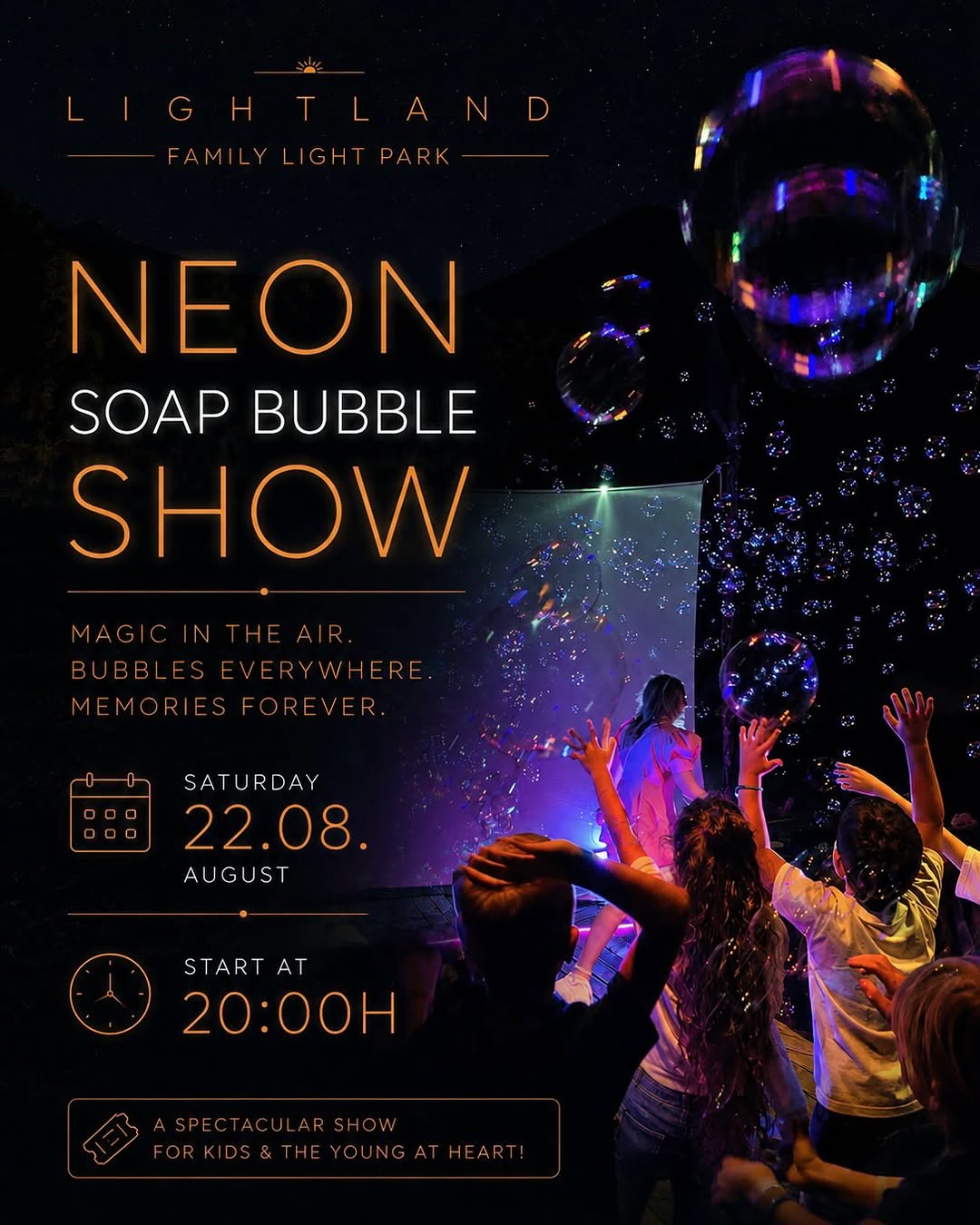Lightland Family Light Park: Neon Soap Bubble Show, Парк LightLand
