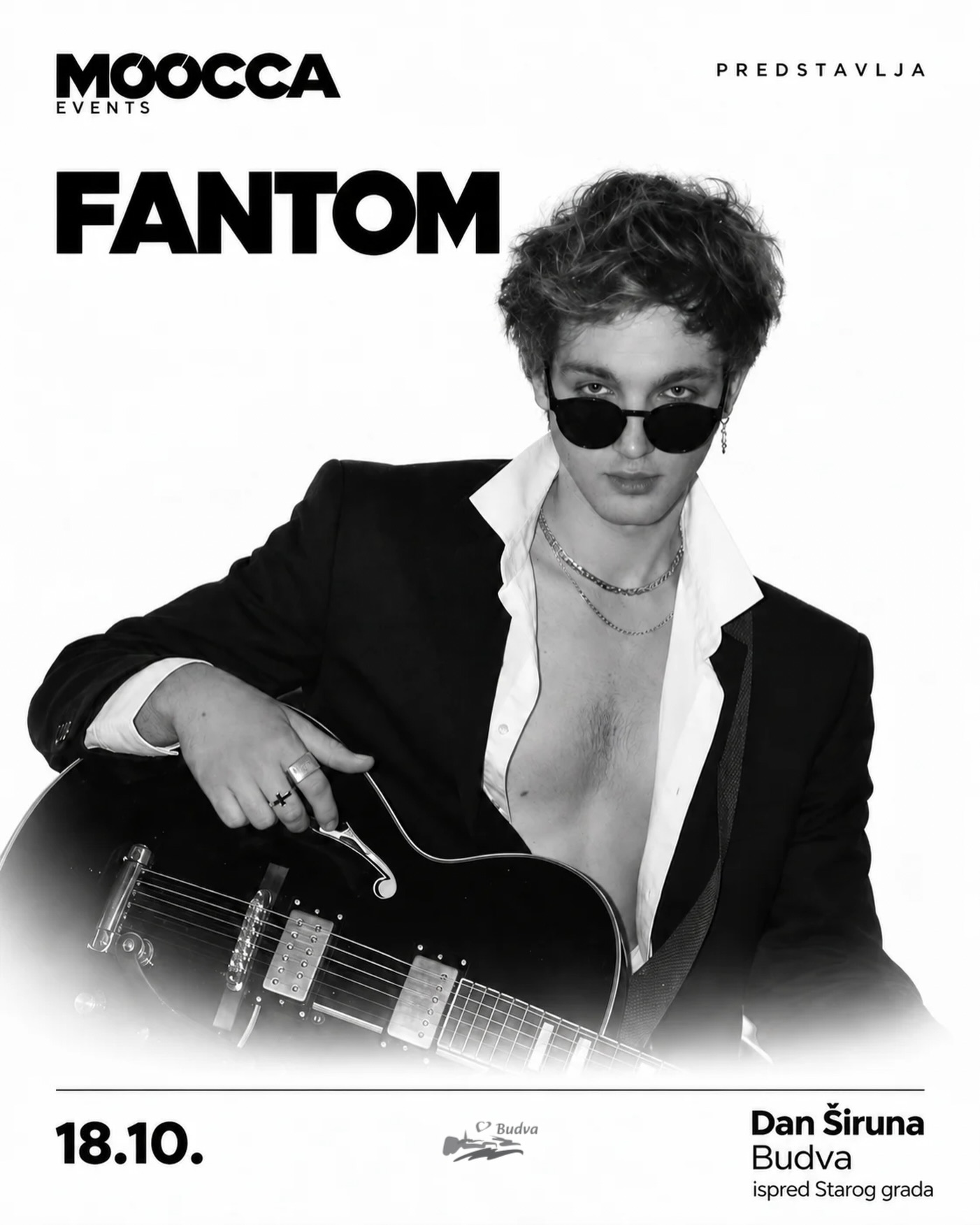 Fantom na Danu Širuna, Ispred Starog grada