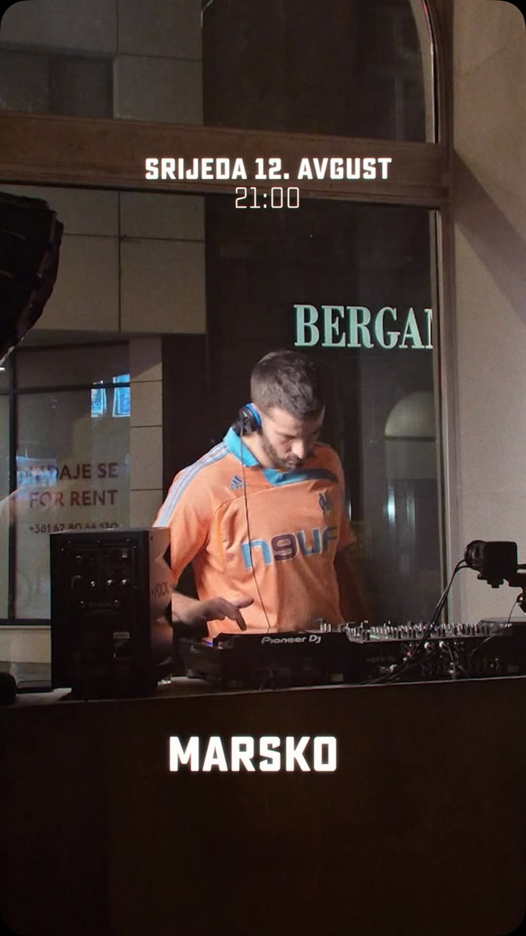 Marsko, Caffe Radio 2B